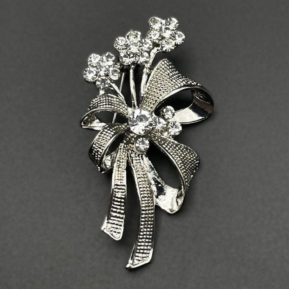 Silver with White Diamond Crystal Flower Ribbon Bow Bouquet Pin Back Brooch